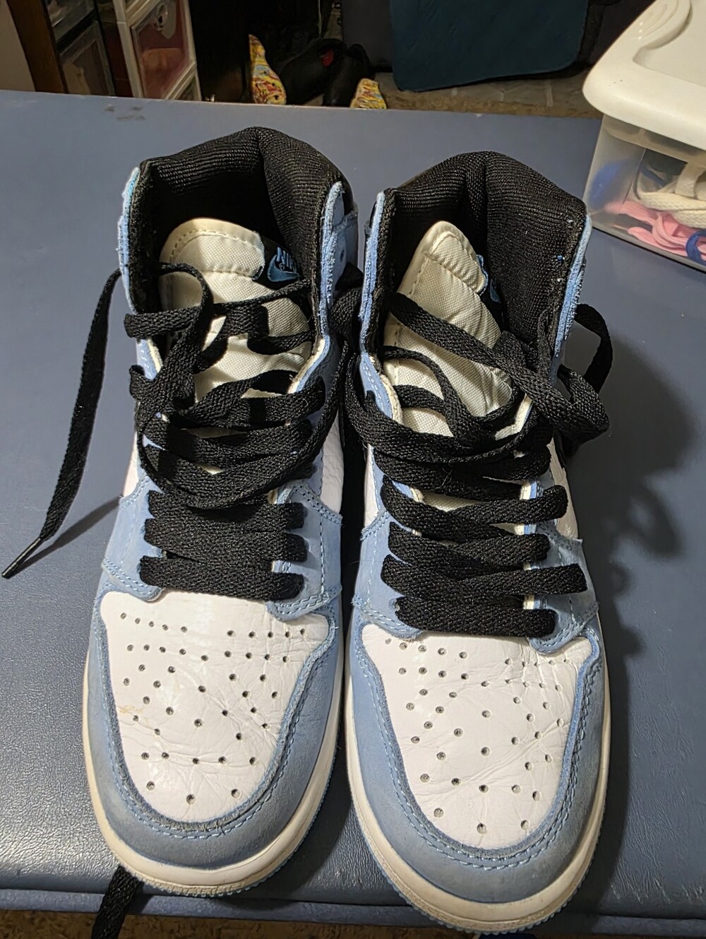 Jordan 1 High University Blue White, Light Blue & Black Size 3.5y. - Picture 5 of 6